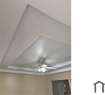 3 bed, 1200 sqft, $1,800 — Photo 2
