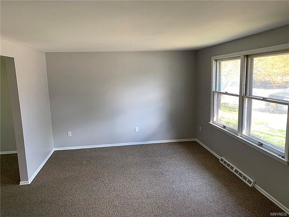 2nd image of 14 Villa Park