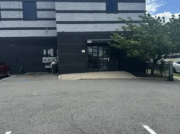 715 Broadway Ave #3, Paterson, NJ 07514