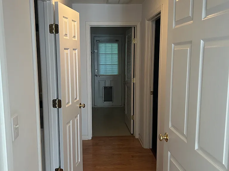 5134 Manerdale Dr SE — Photo 4