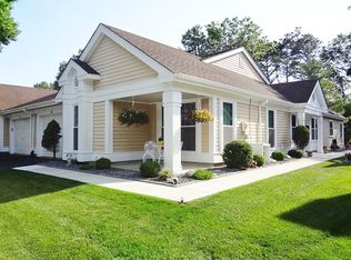 159 Glen Dr, Ridge, NY 11961