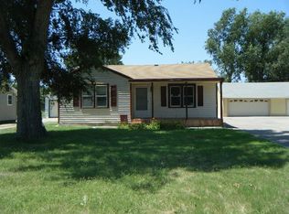 807 S Harrison St, Hugoton, KS 67951