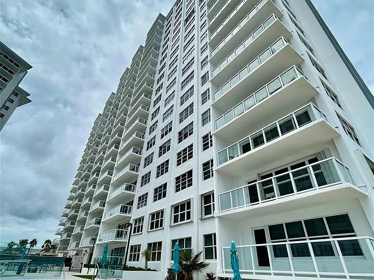3750 Galt Ocean Dr #1803 — Photo 17
