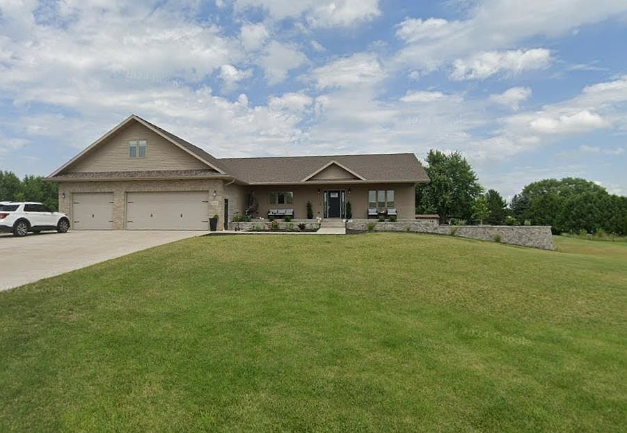 1st image of 6864 Fawn Rd