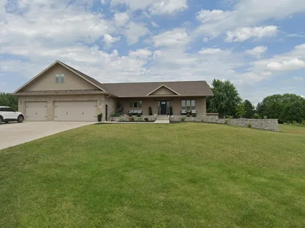 6864 Fawn Rd, Platteville, WI 53818