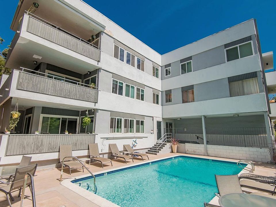 1st image of 7259 Hillside Ave Unit 304