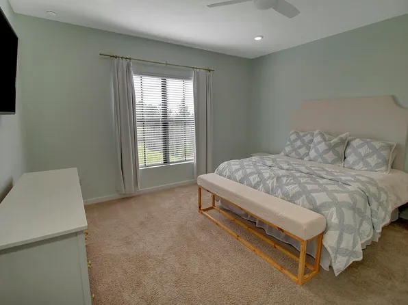 19590 Weathervane Way, Loxahatchee, FL 33470