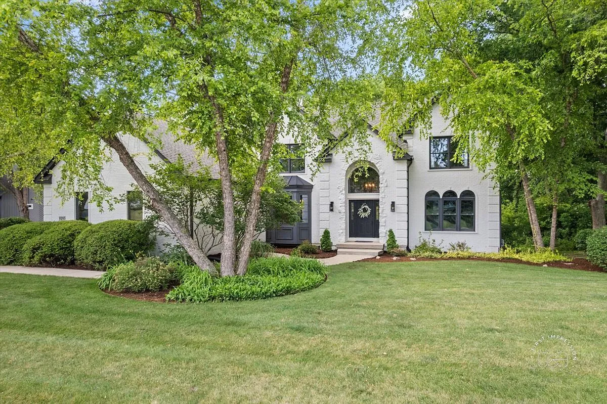 8203 Gage Ln photo 1