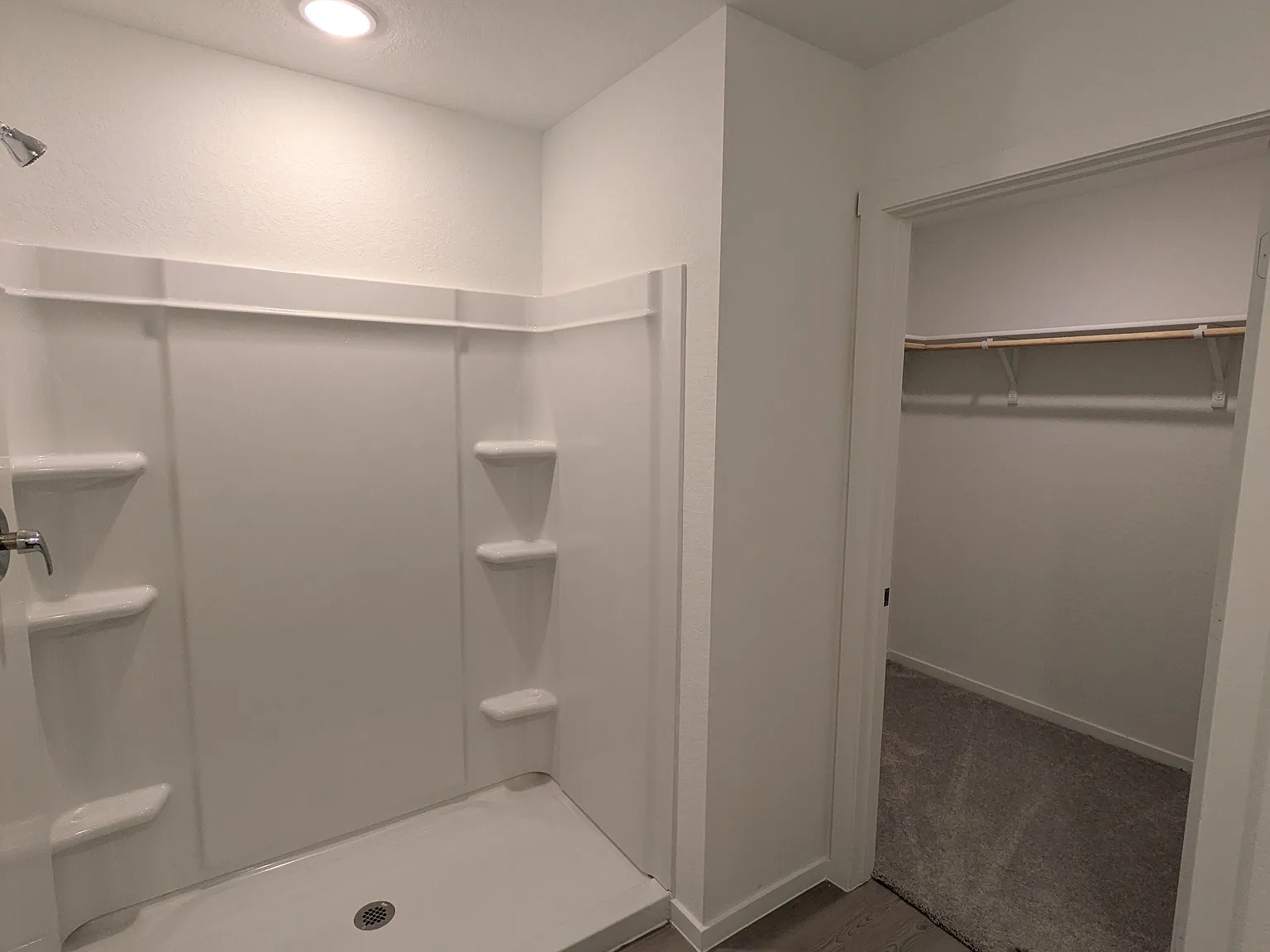 4 bed, 2.5 bath, 1692 sqft, $1,691 — Photo 4