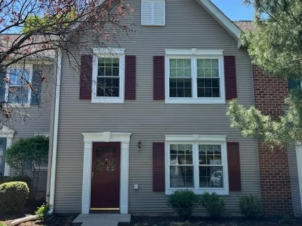 145 Lindsey Ct, Franklin Park, NJ 08823