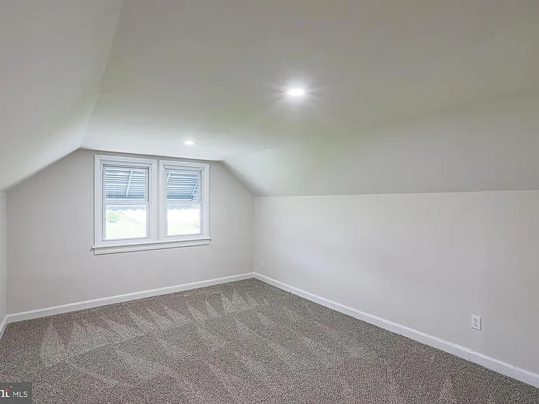 6512 Golden Ring Rd — Photo 24