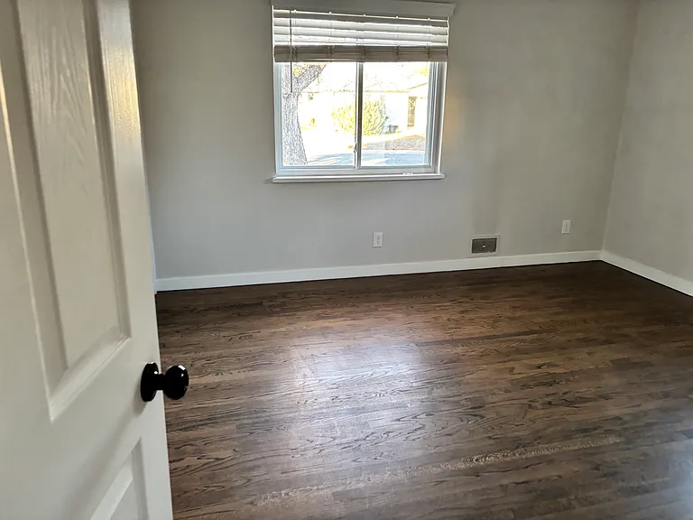 5760 Dudley St — Photo 10
