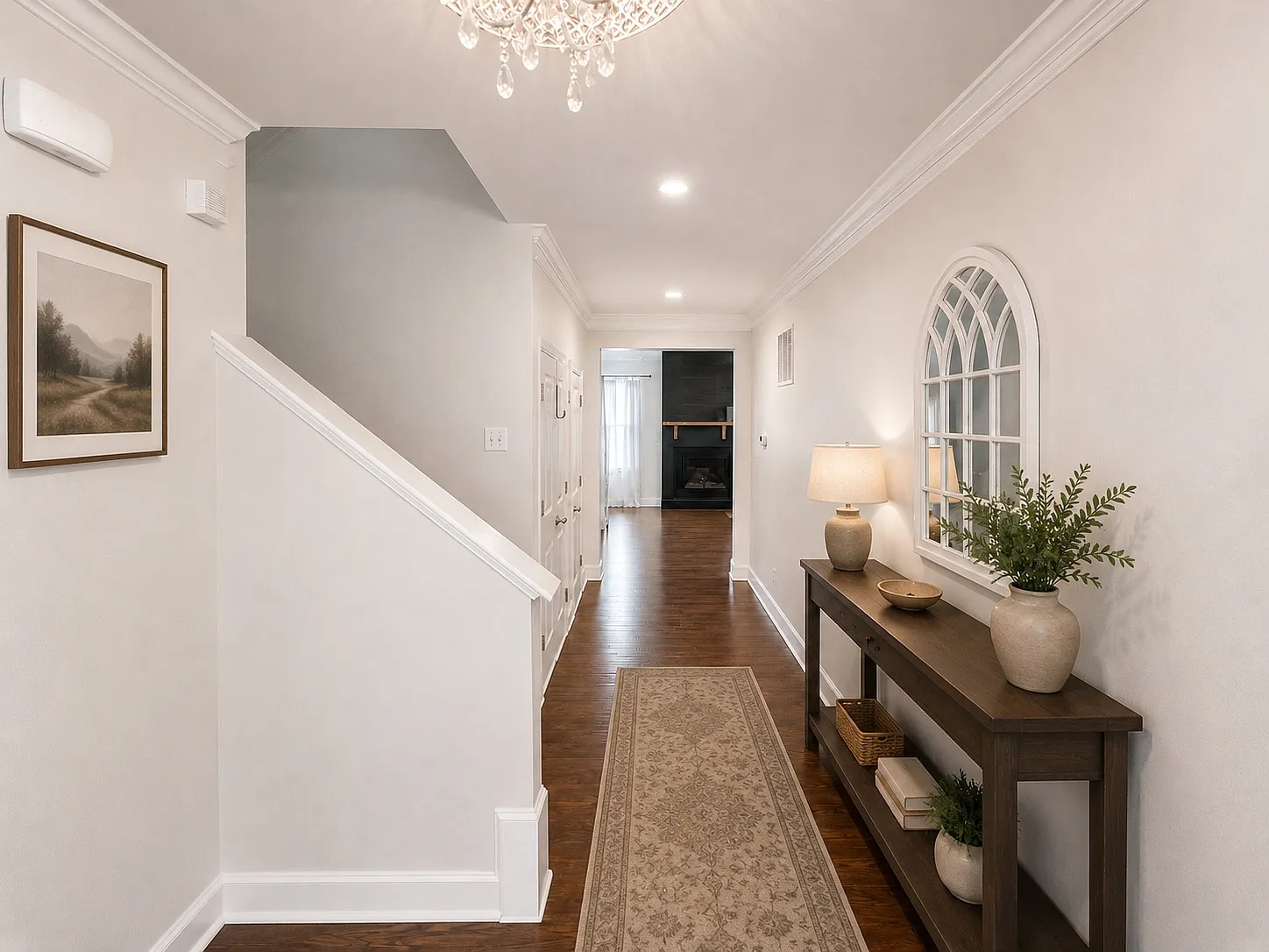5 bed, 4.5 bath, 4086 sqft, $4,000 — Photo 3