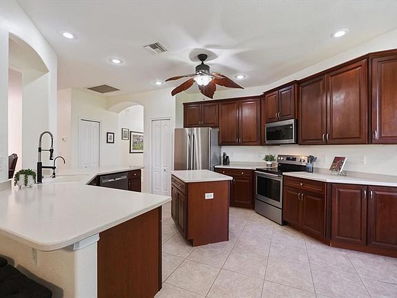 5th image of 284 ALBATROSS ROAD