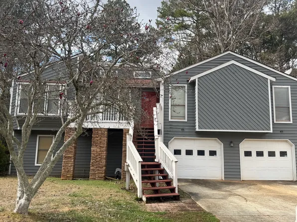 403 Arnold Rd, Lawrenceville, GA 30044