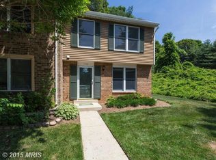 5500 Inverness Woods Ct, Fairfax, VA 22032