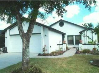 10383 Islander Dr, Boca Raton, FL 33498