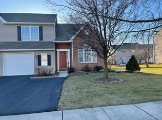 1588 Kennington Ln, Macungie, PA 18062