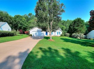 504 Stoney Creek Dr, Winder, GA 30680