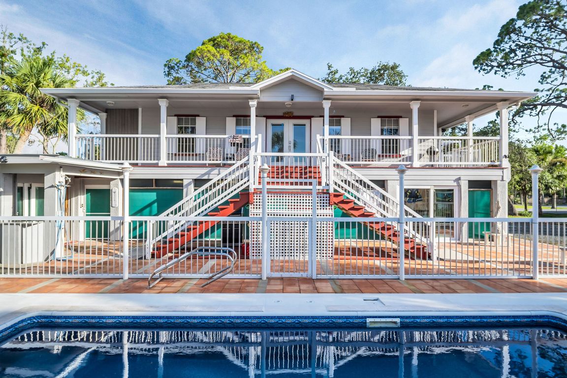 next background image