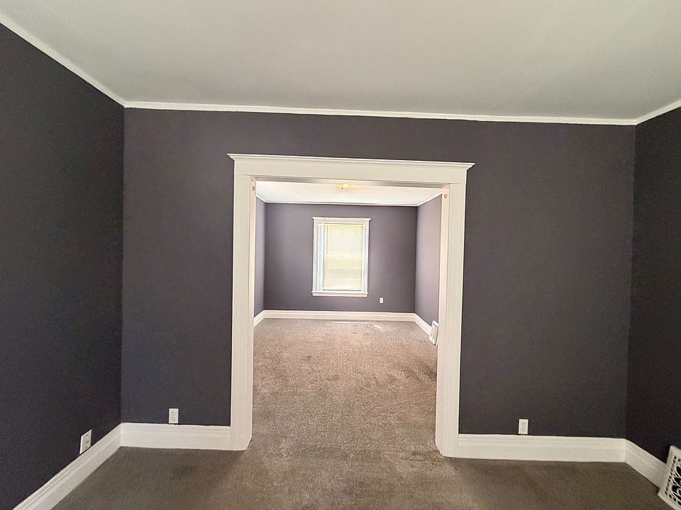 5957 Stanton St, photo 3