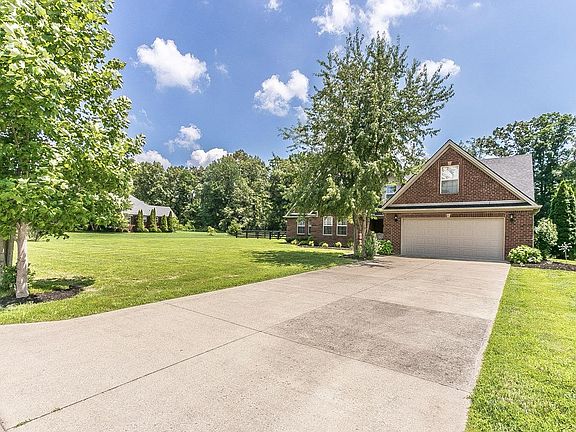 2nd image of 1044 Diamond Brook Dr