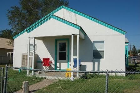 1st image of 821 S Ave C