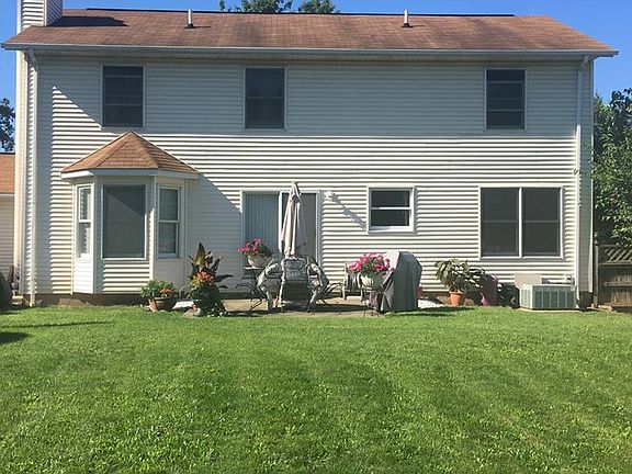 2nd image of 9879 Kingsbury Blvd