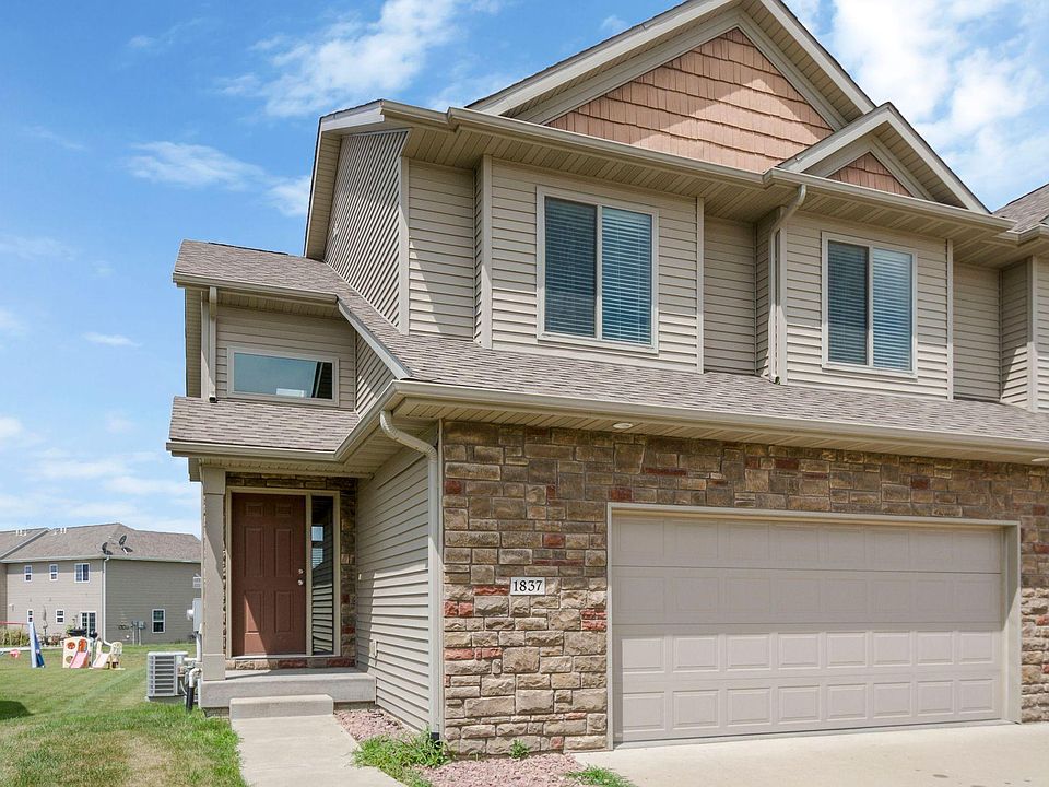 1st image of 1837 Sara Ct