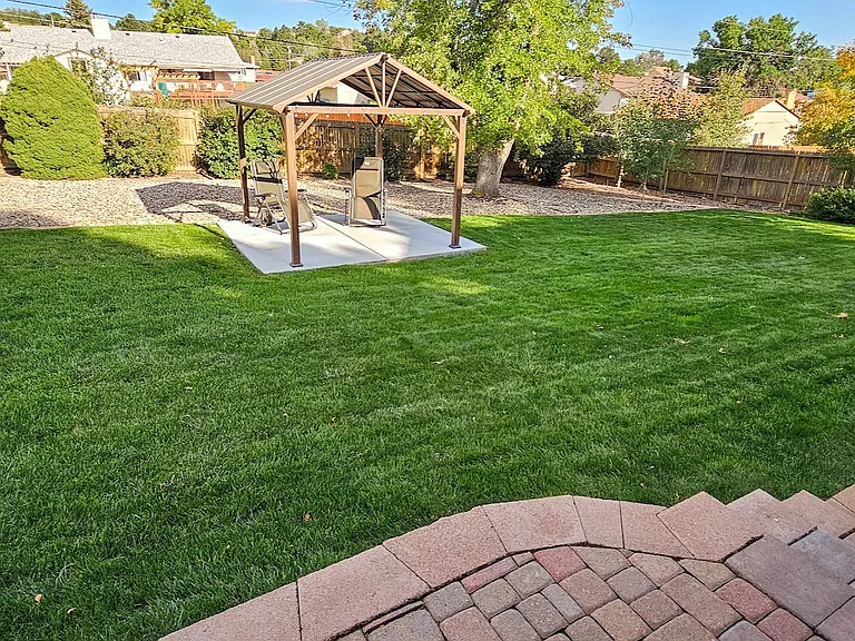 5219 Alta Loma Rd — Photo 3