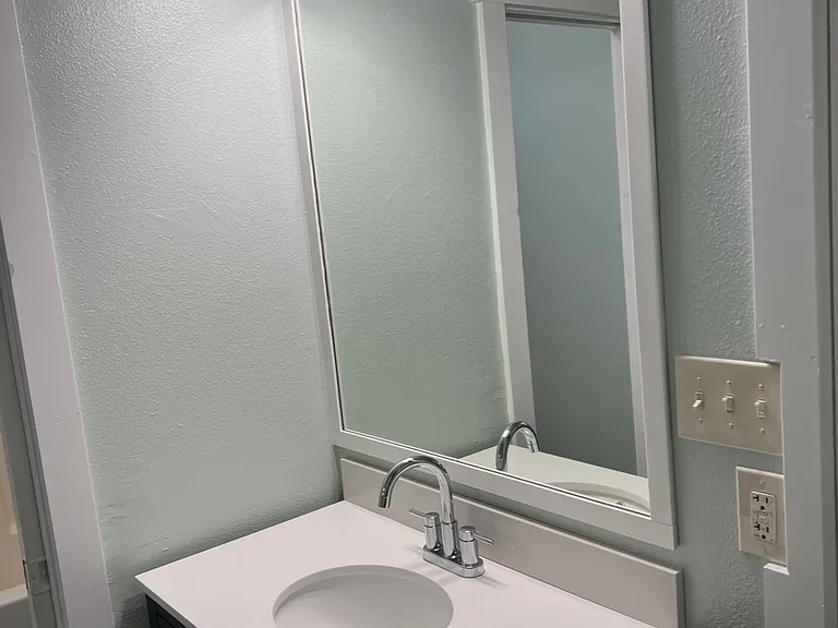 527 W Rose Ave — Photo 12