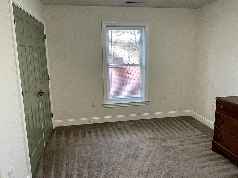 62 Branning St #B — Photo 2