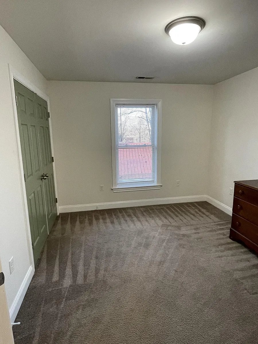 Building Photo - 62 Branning St #B