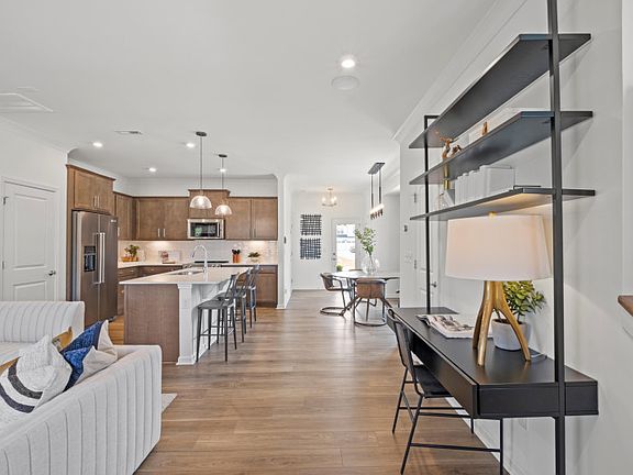 Welcome to the Graylyn