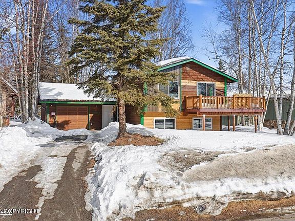 2nd image of 5927 Camrose Dr