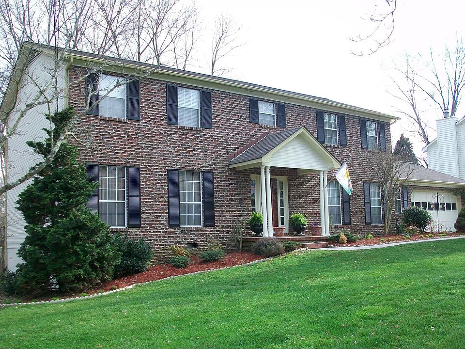 1st image of 11421 Hickory Springs Dr