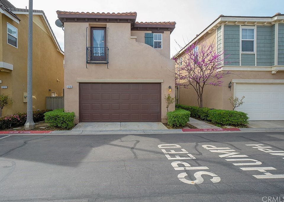 1st image of 1216 Valle Ct