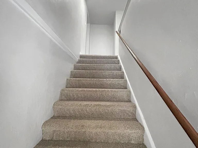 62 Noblestown Rd — Photo 4