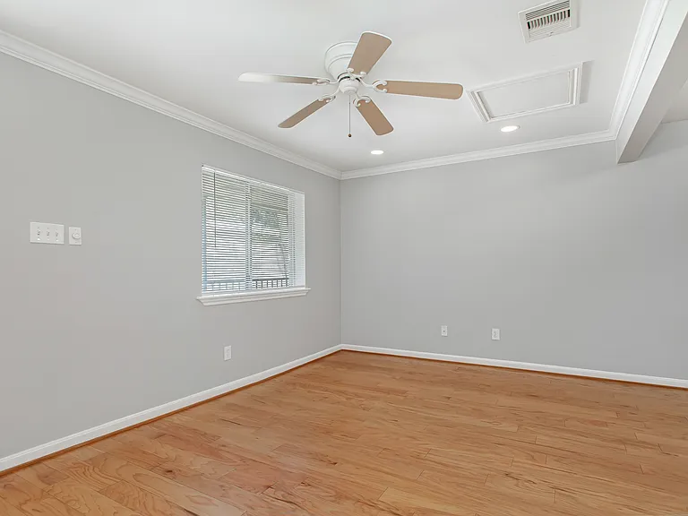 4931 Junius St #8 — Photo 10
