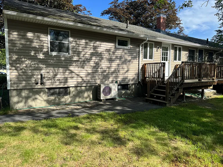 16 Saran Ave #1 — Photo 17