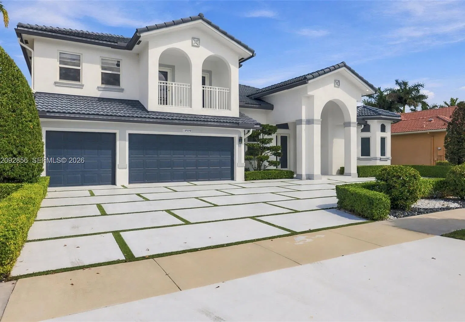 Harbour Lakes Estates — Photo 4