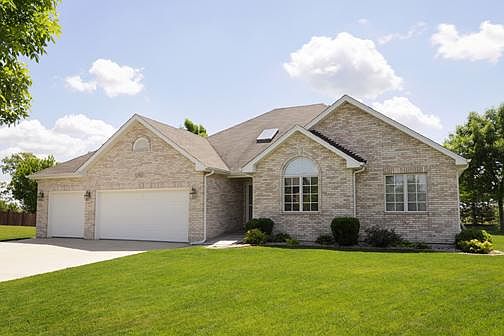 1st image of 13462 Blackstone Ln