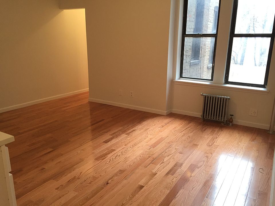 2nd image of 160 Fenimore St APT 2H