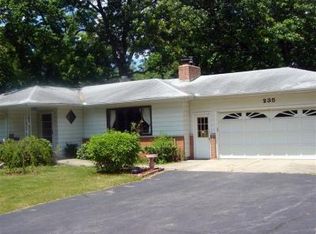 235 E Bertrand Rd, Niles, MI 49120