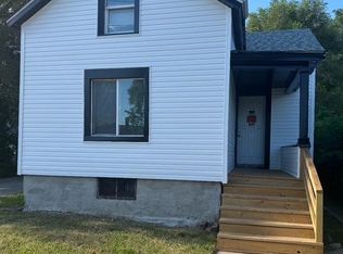 608 Front St, Aurora, IL 60505