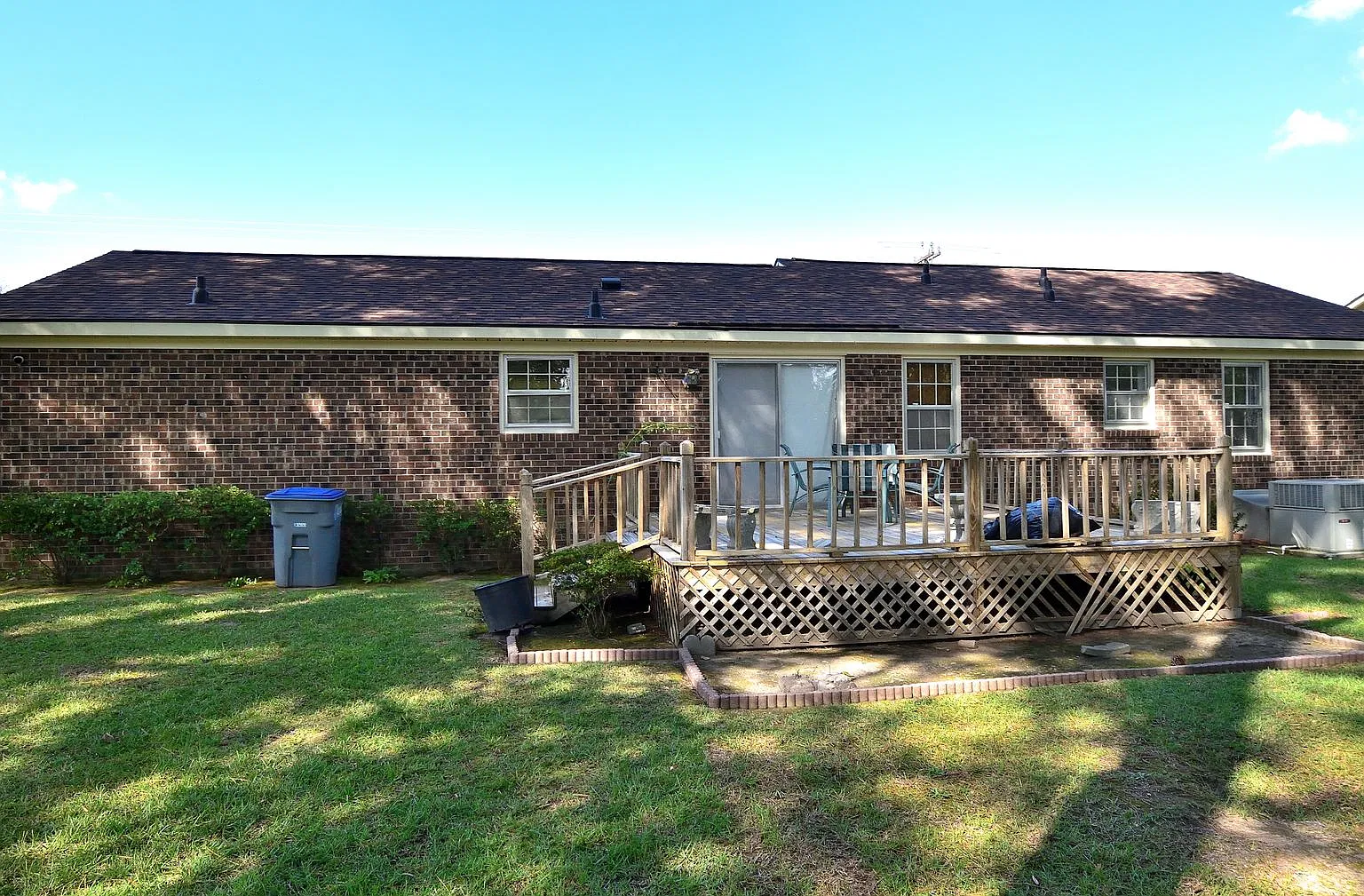 1813 Leggett Road — Photo 3