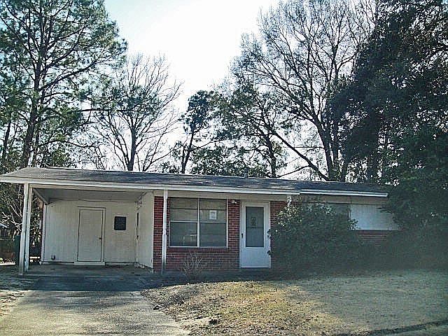 2nd image of 203 Newcastle Dr