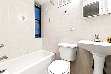 Rented by Living New York