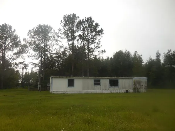 764 SW Cumorah Hill St, Fort White, FL 32038