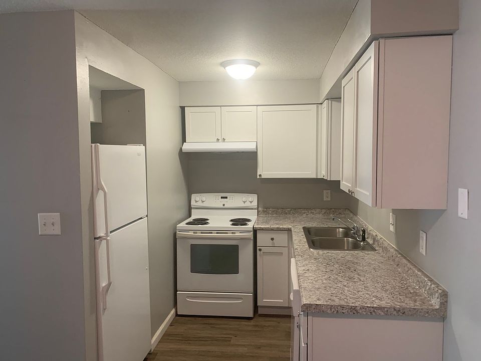 1st image of 1508 W Tiffany Dr APT 11A